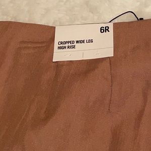 Brand new- never worn Express cropped wide leg pants